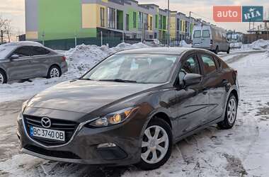 Седан Mazda 3 2015 в Івано-Франківську