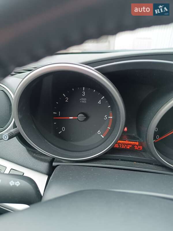 Хетчбек Mazda 3 2009 в Теофіполі