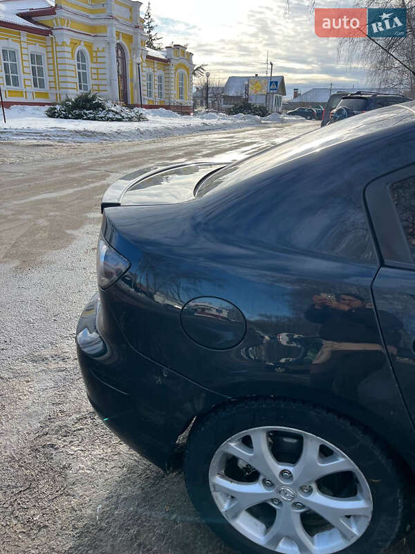 Седан Mazda 3 2008 в Миргороде