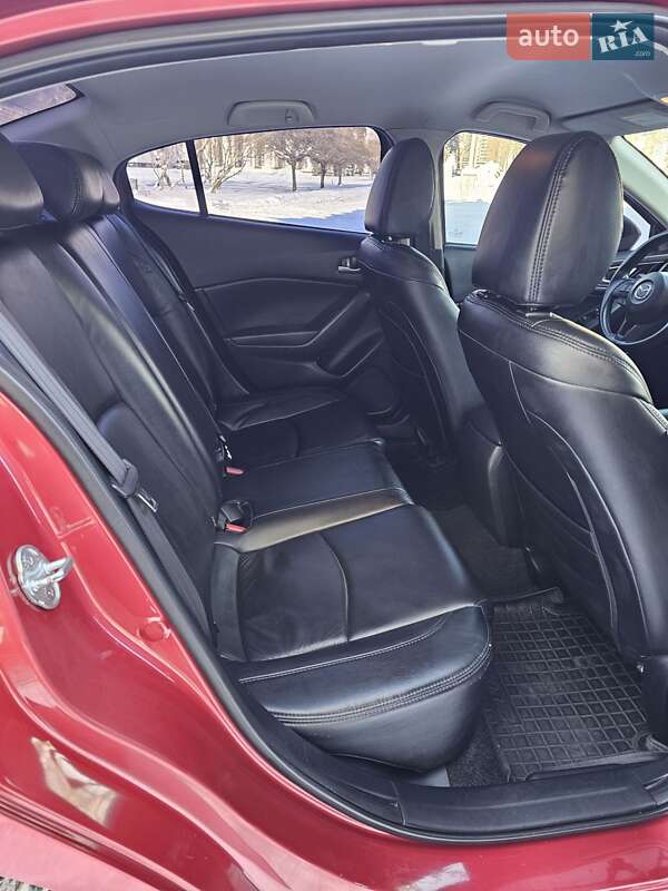 Седан Mazda 3 2016 в Киеве фото 19 Седан Mazda 3 2016 в Киеве