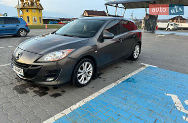 Хэтчбек Mazda 3 2009 в Черновцах