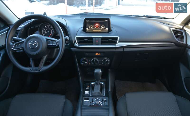 Седан Mazda 3 2017 в Києві фото 20 Седан Mazda 3 2017 в Києві