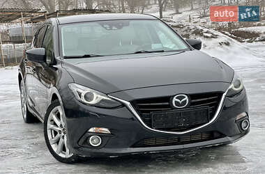 Хетчбек Mazda 3 2015 в Валках