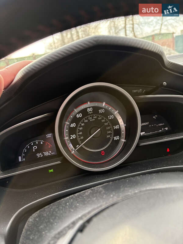 Седан Mazda 3 2016 в Киеве фото 17 Седан Mazda 3 2016 в Киеве
