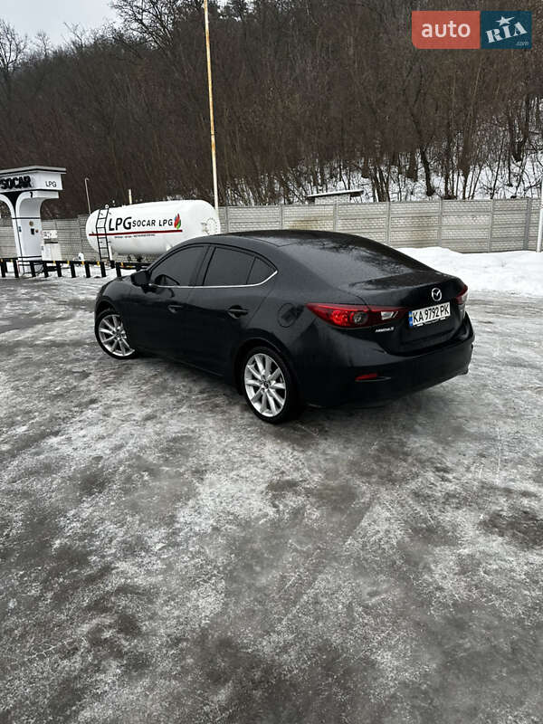 Седан Mazda 3 2017 в Киеве фото 5 Седан Mazda 3 2017 в Киеве