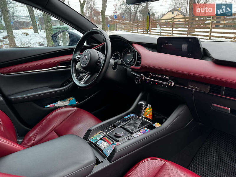 Хетчбек Mazda 3 2021 в Києві