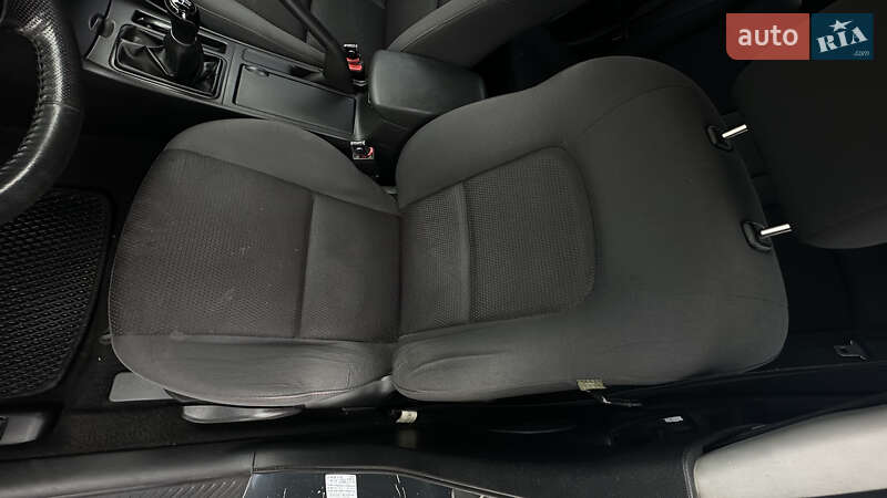 Хэтчбек Mazda 3 2008 в Макарове фото 22 Хэтчбек Mazda 3 2008 в Макарове