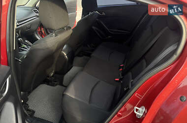 Седан Mazda 3 2014 в Киеве