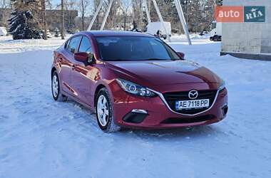 Седан Mazda 3 2016 в Києві