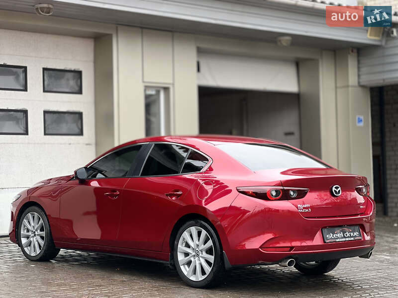 Седан Mazda 3 2022 в Николаеве