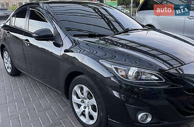 Седан Mazda 3 2012 в Николаеве