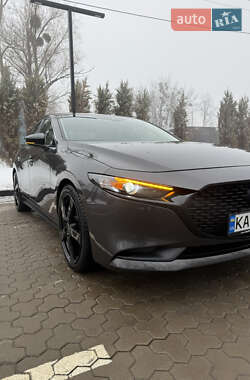 Седан Mazda 3 2021 в Киеве