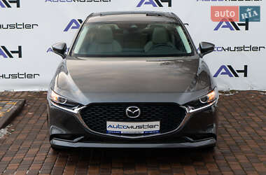 Седан Mazda 3 2020 в Киеве