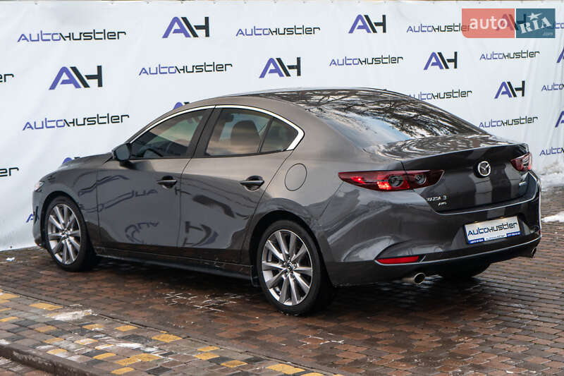Седан Mazda 3 2020 в Киеве