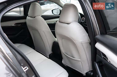 Седан Mazda 3 2020 в Киеве