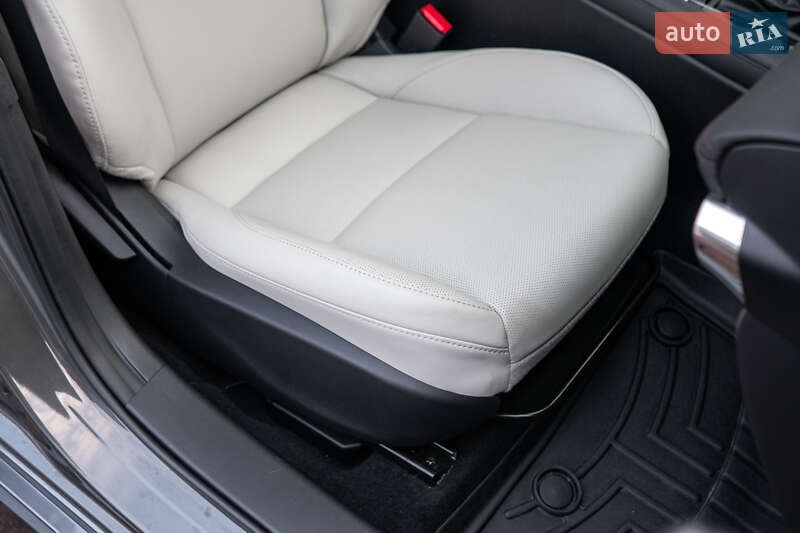 Седан Mazda 3 2020 в Киеве