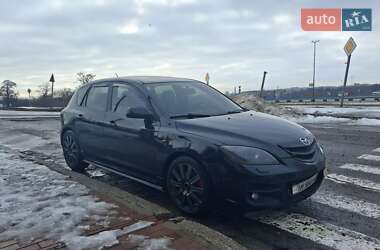 Хэтчбек Mazda 3 2004 в Первомайске