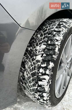 Седан Mazda 3 2020 в Киеве