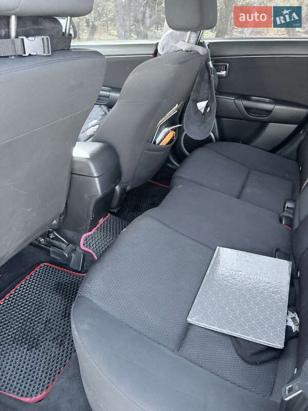 Хэтчбек Mazda 3 2006 в Запорожье