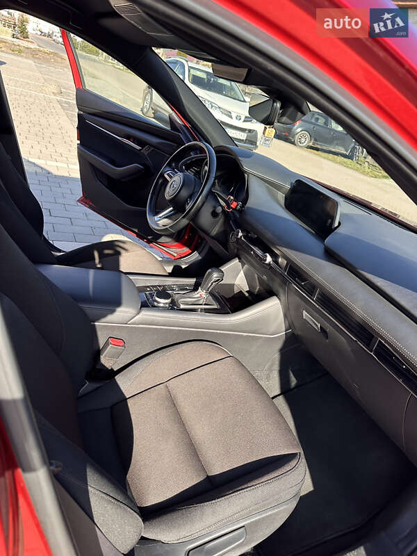 Хэтчбек Mazda 3 2019 в Ужгороде