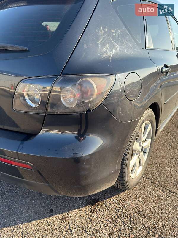 Хэтчбек Mazda 3 2007 в Сарнах