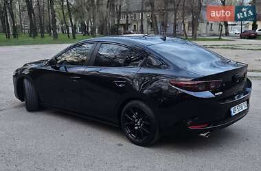 Седан Mazda 3 2018 в Запорожье