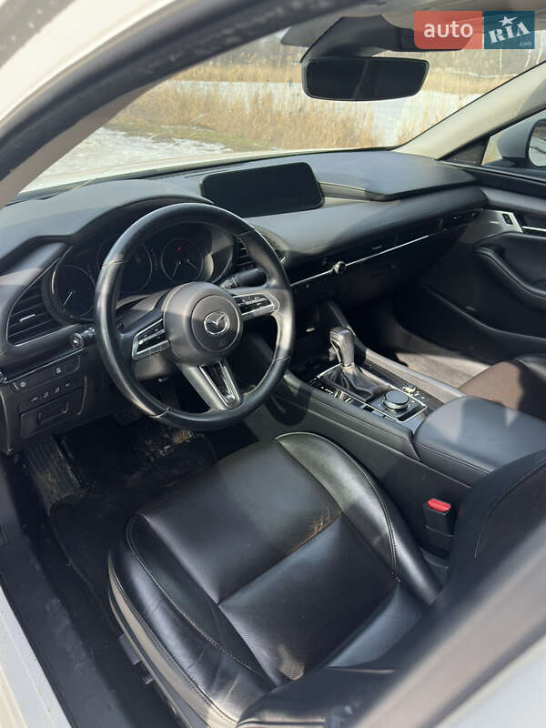 Седан Mazda 3 2019 в Харькове