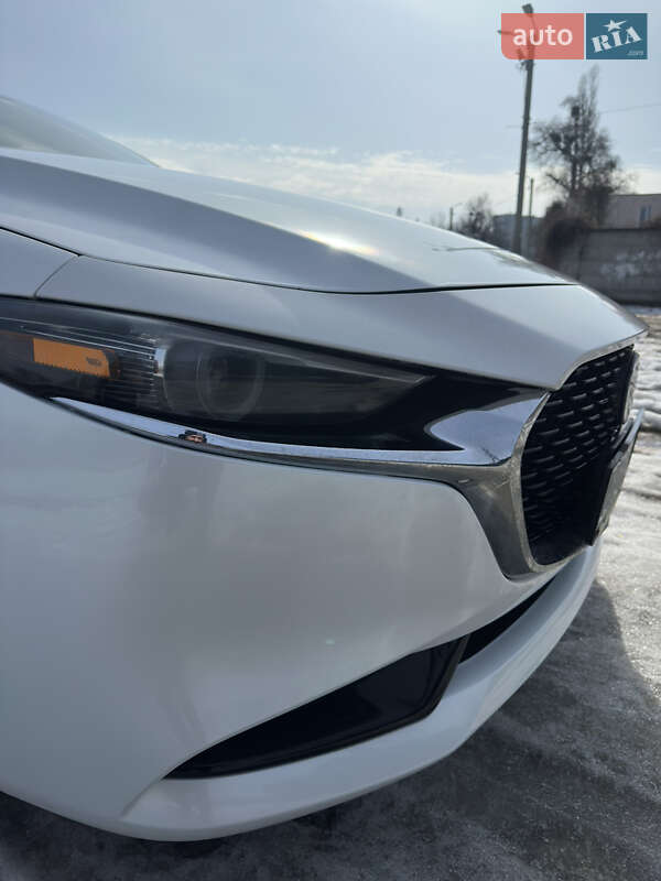 Седан Mazda 3 2019 в Харькове