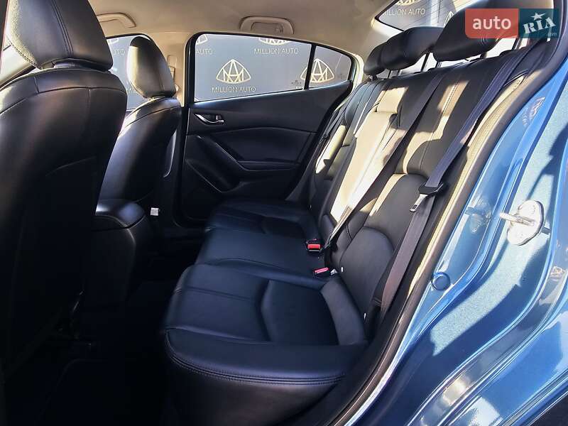 Седан Mazda 3 2016 в Києві фото 13 Седан Mazda 3 2016 в Києві