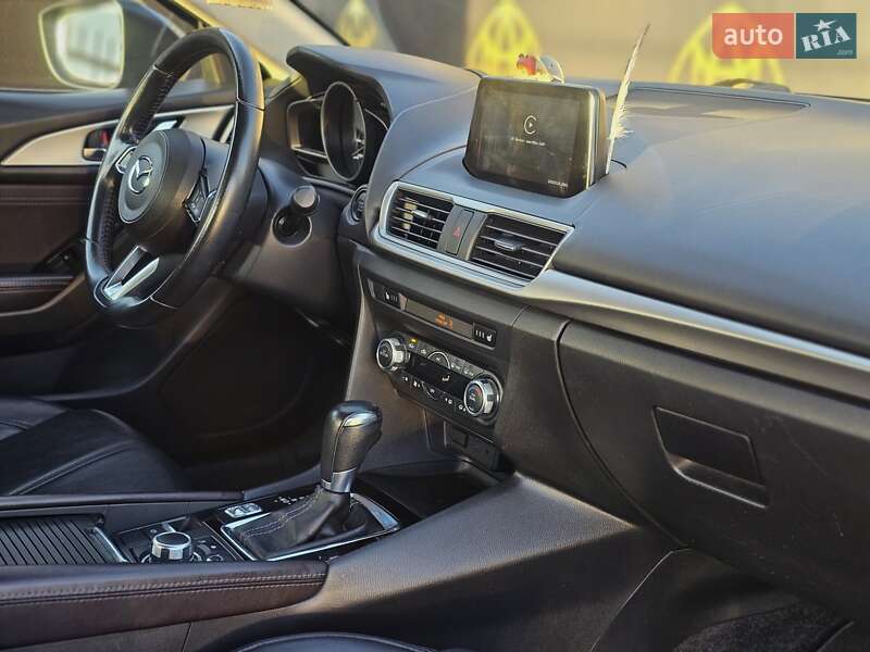 Седан Mazda 3 2016 в Києві фото 16 Седан Mazda 3 2016 в Києві