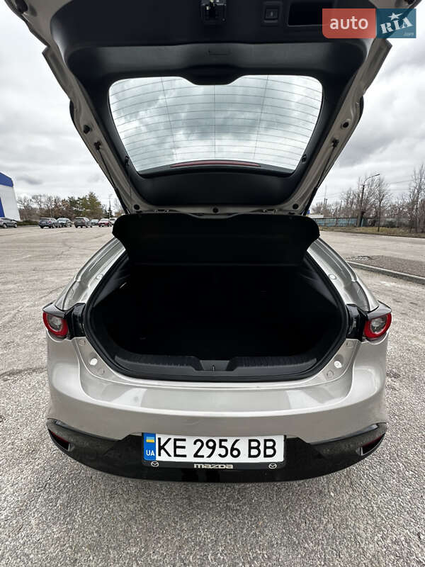 Хэтчбек Mazda 3 2024 в Днепре