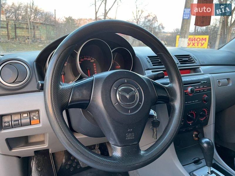 Седан Mazda 3 2006 в Одесі