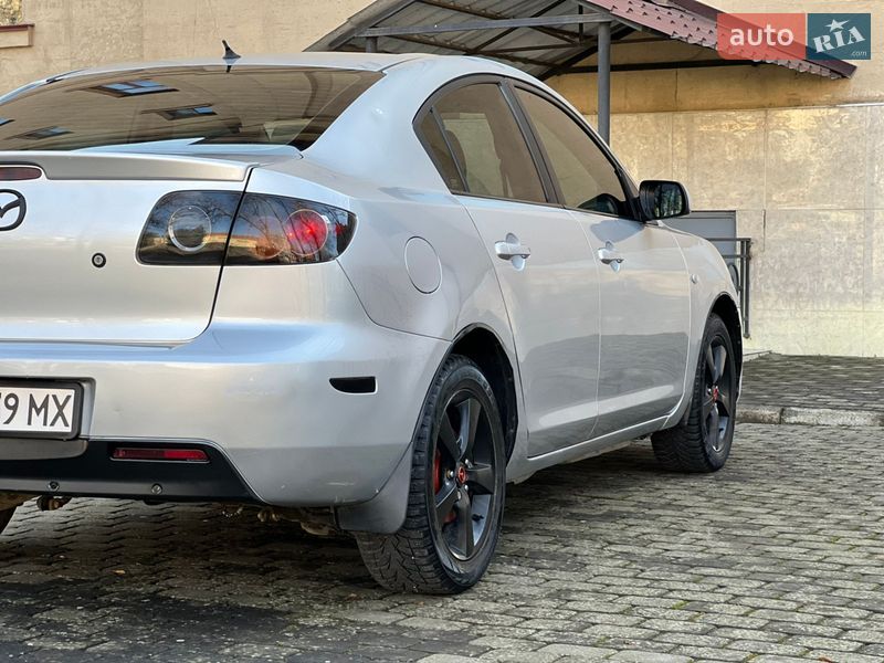 Седан Mazda 3 2006 в Николаеве