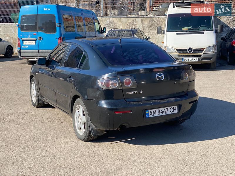 Седан Mazda 3 2008 в Ровно