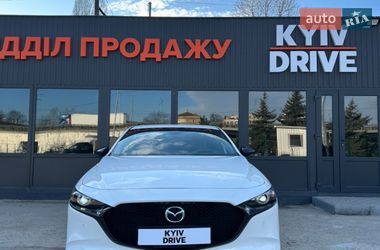 Хэтчбек Mazda 3 2024 в Киеве