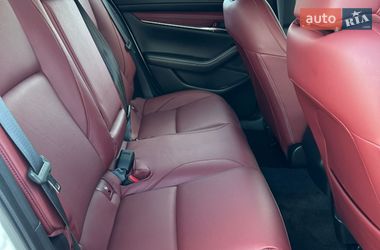 Хэтчбек Mazda 3 2024 в Киеве
