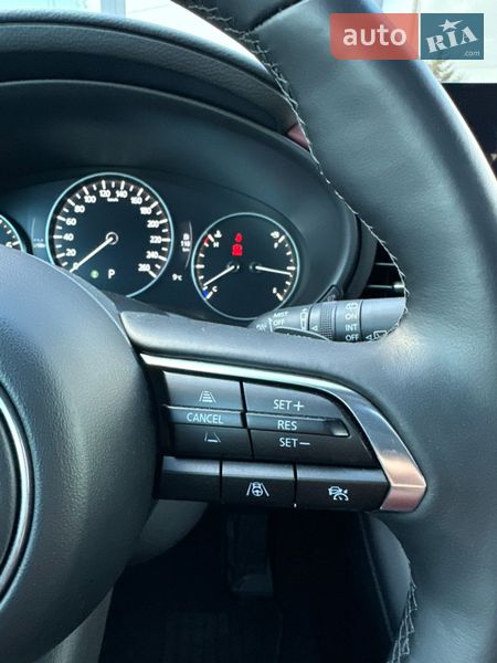 Хэтчбек Mazda 3 2024 в Киеве