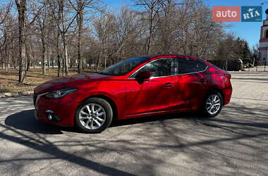Седан Mazda 3 2016 в Запорожье