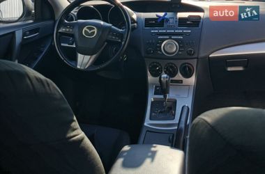 Хэтчбек Mazda 3 2010 в Киеве