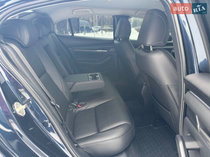 Седан Mazda 3 2021 в Ірпені