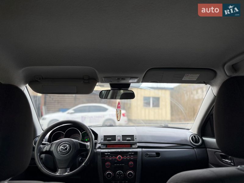 Седан Mazda 3 2008 в Міжгір'ї