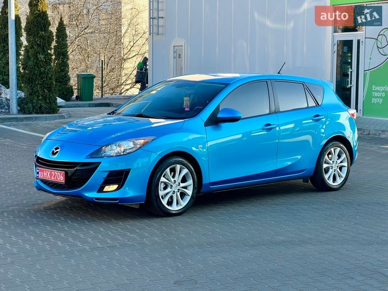 Хэтчбек Mazda 3 2010 в Житомире