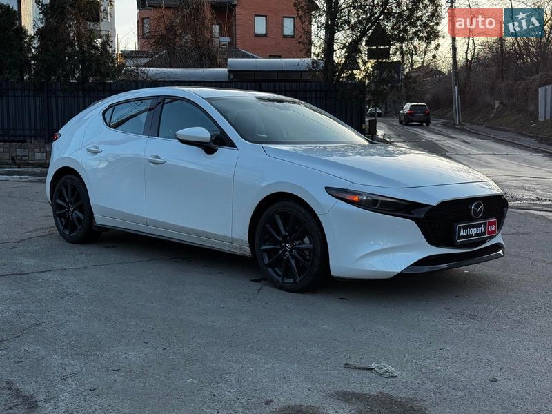 Хетчбек Mazda 3 2021 в Києві