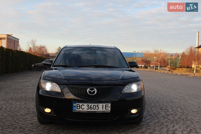 Седан Mazda 3 2006 в Жовкве