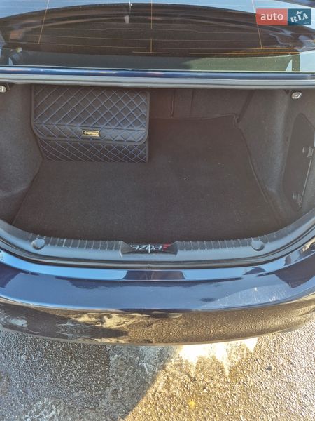 Седан Mazda 3 2015 в Киеве