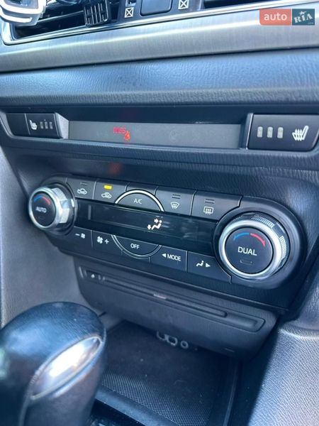 Седан Mazda 3 2014 в Києві