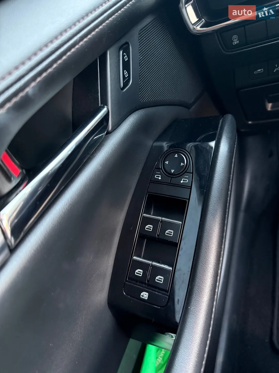 2021 Mazda 3 - мініатюра 21
