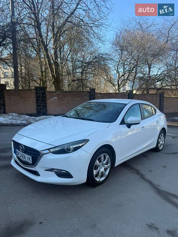 Седан Mazda 3 2018 в Рівному