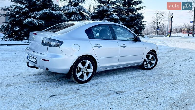 Седан Mazda 3 2006 в Харкові