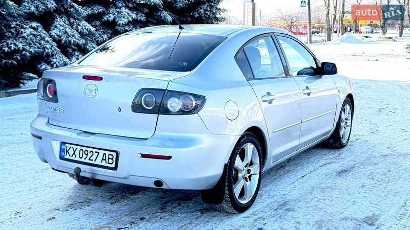 Седан Mazda 3 2006 в Харкові